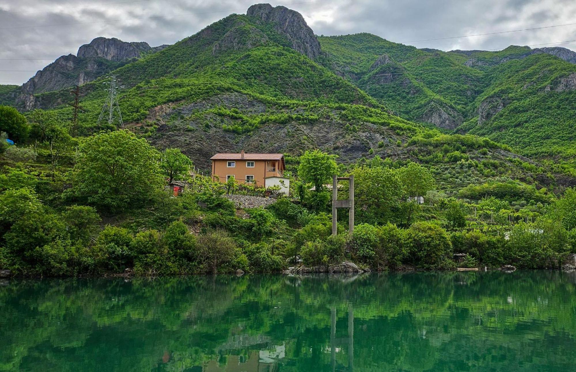 Koman_Lakeview_Apartments Shkodër Exterior foto
